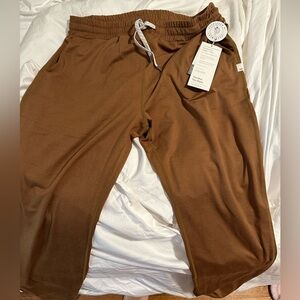 vuori never worn brand new performance jogger in Carmel color/ long in length